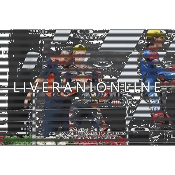 Alessio Marini/LMedia - Gran Premio d\'Italia Oakley Race Moto2, Moto3 - MotoGP World Championship<stagioneSportiva> May 29 2022 - Mugello International Circuit Mugello, Italy Gran Premio d\'Italia Oakley Race Moto2, Moto3 Photo showing: Pedro Acosta SPA Red Bull KTM Ajo KALEX celebrate the victory in Moto2 @Alessio Marini/LiveMedia /AGENZIA ALDO LIVERANI SAS