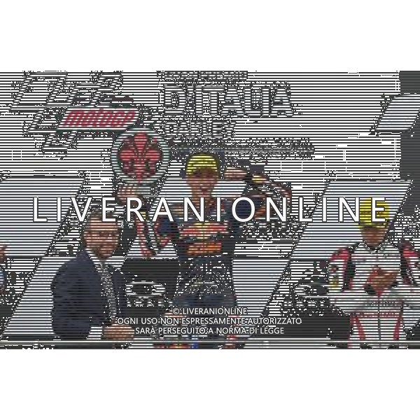 Alessio Marini/LMedia - Gran Premio d\'Italia Oakley Race Moto2, Moto3 - MotoGP World Championship<stagioneSportiva> May 29 2022 - Mugello International Circuit Mugello, Italy Gran Premio d\'Italia Oakley Race Moto2, Moto3 Photo showing: Pedro Acosta SPA Red Bull KTM Ajo KALEX celebrate the victory in Moto2 @Alessio Marini/LiveMedia /AGENZIA ALDO LIVERANI SAS