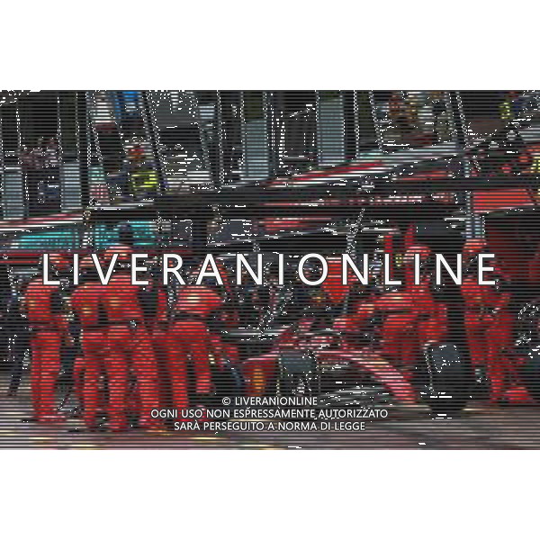 Charles Leclerc (MON) Ferrari F1-75 makes a pit stop. 29.05.2022. Formula 1 World Championship, Rd 7, Monaco Grand Prix, Monte Carlo, Monaco, Race Day. - www.xpbimages.com, EMail: requests@xpbimages.com © Copyright: Batchelor / XPB Images/AGENZIA ALDO LIVERANI SAS - ITALY ONLY EDITORIAL USE ONLY