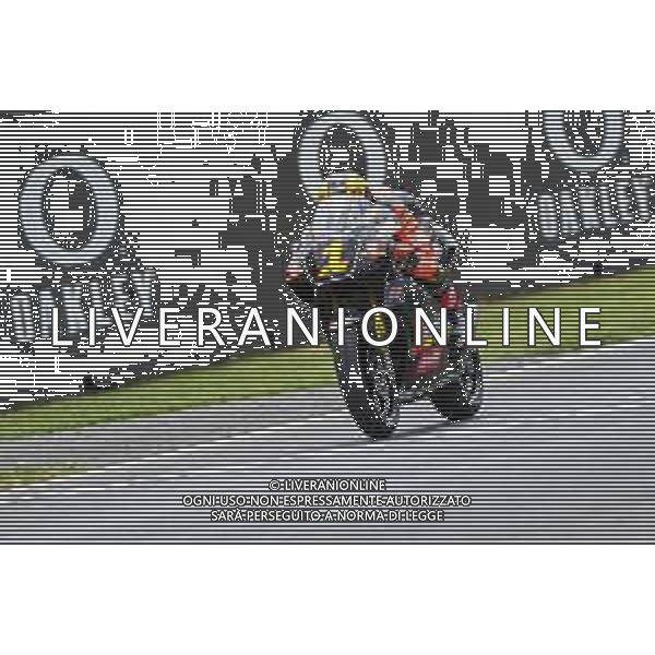 Alessio Marini/LMedia - Max Biagi receives the honor of MotoGP Legend - MotoGP World Championship May 27 2022 - Mugello International Circuit Mugello, Italy Max Biagi receives the honor of MotoGP Legend Photo showing: Max Biagi celebrate with Aprilia 250cc @Alessio Marini/LiveMedia /AGENZIA ALDO LIVERANI SAS
