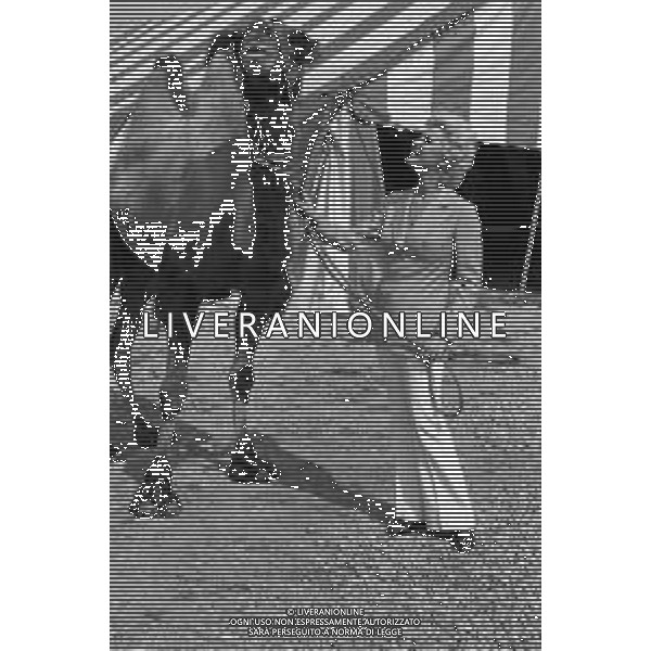 RETROSPETTIVA LIANA ORFEI ATTRICE E CIRCENSE NELLA FOTO AL CIRCO A TRIESTE NEL 1973 CON UN CAMMELLO ©Archivio Giovanni Liverani/AGENZIA ALDO LIVERANI SAS
