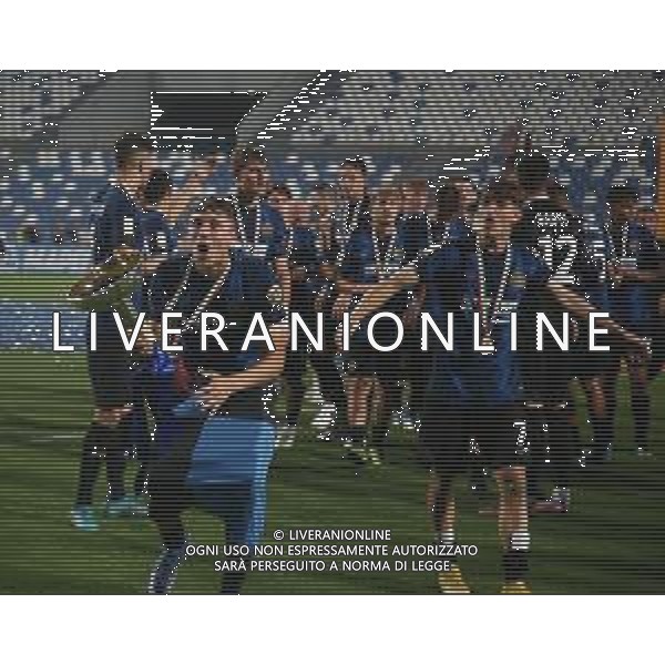 ROMA - INTER FINALE CAMPIONATO PRIMAVERA REGGIO EMILIA 31.05.2022 NELLA FOTO COPPA TROFEO - ESULTANZA FESTEGGIAMENTI E PREMIAZIONE DEI GIOCATORI DELL\'INTER VINCITORI DELLO SCUDETTO ©SANTANDREA/AGENZIA ALDO LIVERANI SAS
