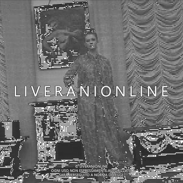 RETROSPETTIVA CARLA GRAVINA ATTRICE NELLA FOTO CARLA GRAVINA DAL SARTO GIANNI BALDINI A MILANO IL 15-12-1964 AG ALDO LIVERANI SAS