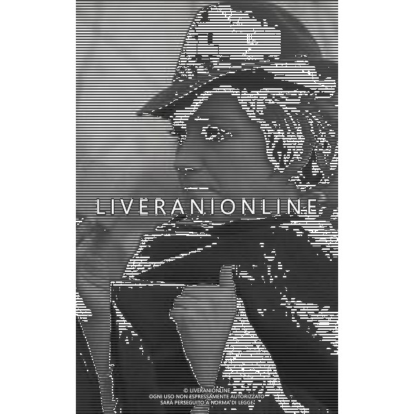 RETROSPETTIVA CARLA GRAVINA ATTRICE NELLA FOTO CARLA GRAVINA NELL\'ANNO 1969 A VIGEVANO SET DEL FILM“LA DONNA INVISIBILE“ AG ALDO LIVERANI SAS 