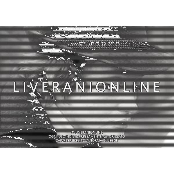 RETROSPETTIVA CARLA GRAVINA ATTRICE NELLA FOTO CARLA GRAVINA NELL\'ANNO 1969 A VIGEVANO SET DEL FILM“LA DONNA INVISIBILE“ AG ALDO LIVERANI SAS 