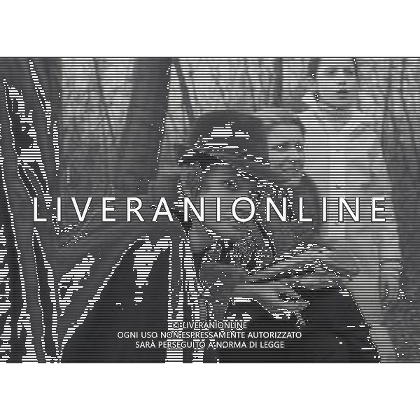 RETROSPETTIVA CARLA GRAVINA ATTRICE NELLA FOTO CARLA GRAVINA NELL\'ANNO 1969 A VIGEVANO SET DEL FILM“LA DONNA INVISIBILE“ AG ALDO LIVERANI SAS 