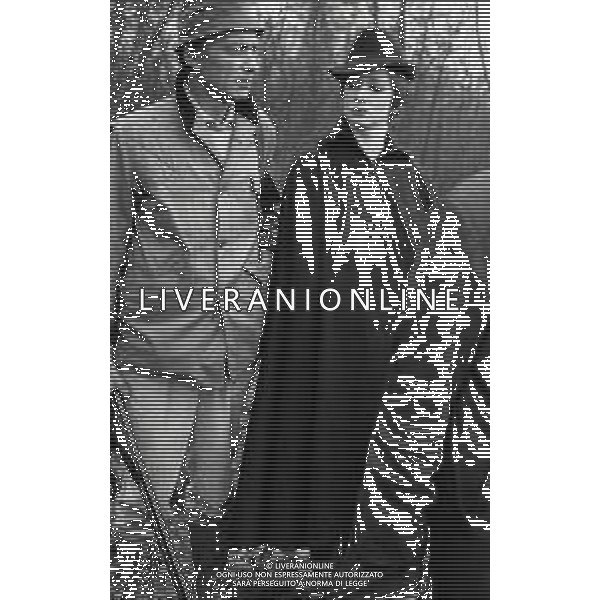 RETROSPETTIVA CARLA GRAVINA ATTRICE NELLA FOTO CARLA GRAVINA CON SILVANO TRANQUILLI NELL\'ANNO 1969 A VIGEVANO SET DEL FILM“LA DONNA INVISIBILE“ AG ALDO LIVERANI SAS 
