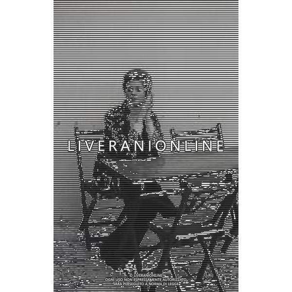 RETROSPETTIVA CARLA GRAVINA ATTRICE NELLA FOTO CARLA GRAVINA NELL\'ANNO 1970 A ROMA AG ALDO LIVERANI SAS 