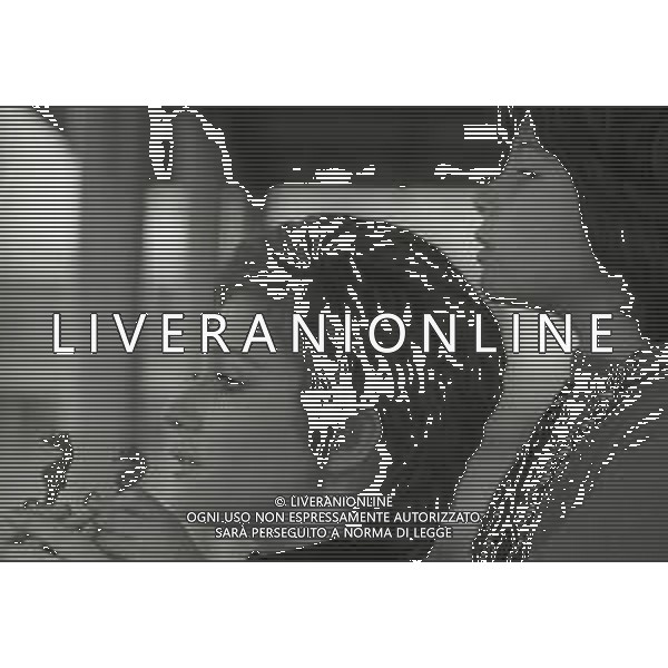 RETROSPETTIVA CARLA GRAVINA ATTRICE NELLA FOTO CARLA GRAVINA NELL\'ANNO 1970 A ROMA CON LA FIGLIA GIOVANNA AG ALDO LIVERANI SAS 