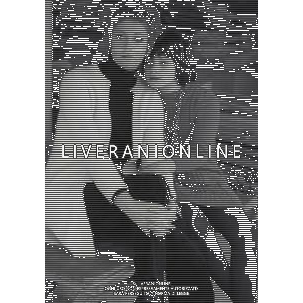 RETROSPETTIVA CARLA GRAVINA ATTRICE NELLA FOTO CARLA GRAVINA NELL\'ANNO 1970 A ROMA CON LA FIGLIA GIOVANNA AG ALDO LIVERANI SAS 