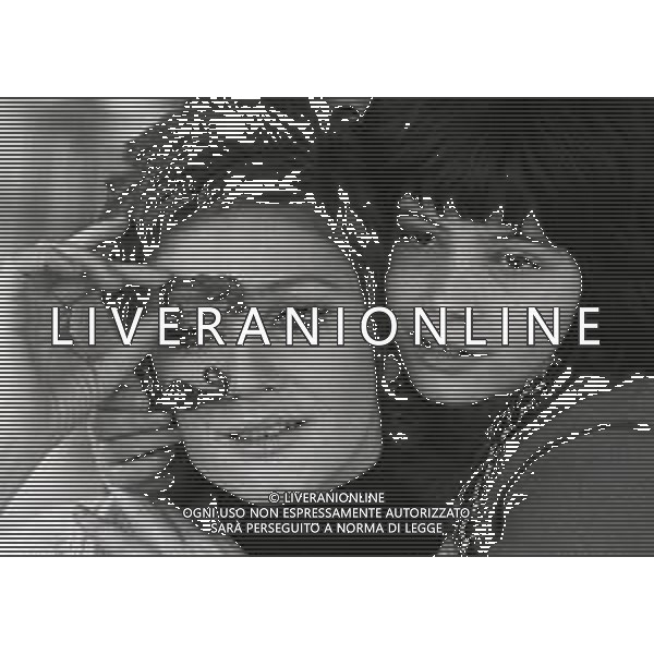 RETROSPETTIVA CARLA GRAVINA ATTRICE NELLA FOTO CARLA GRAVINA NELL\'ANNO 1970 A ROMA CON LA FIGLIA GIOVANNA AG ALDO LIVERANI SAS 