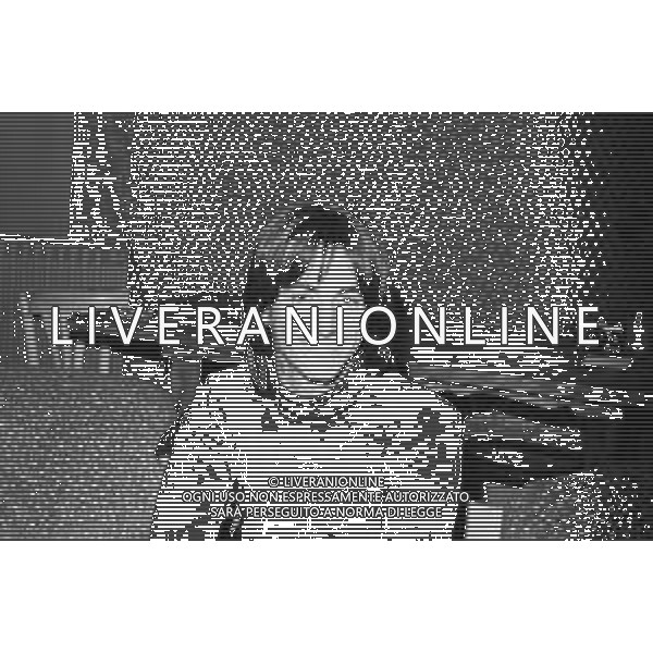 RETROSPETTIVA ALBERTO FORTIS CANTAUTORE NELLA FOTO NELLA SUA ABITAZIONE DI MILANO NEL 1983 ©Archivio Giovanni Liverani/AGENZIA ALDO LIVERANI SAS