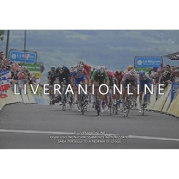07-06-2022 Criterium Du Dauphine Libere; Tappa 03 Saint Paulien - Chastreix Sancy; 2022, Groupama - Fdj; 2022, Jumbo - Visma; 2022, Cofidis; Gaudu, David; Van Aert, Wout; Lafay, Victor; Chastreix Sancy; ©SIROTTI/AGENZIA ALDO LIVERANI SAS
