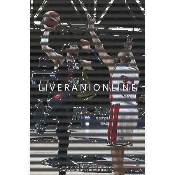 Tornike Shengelia (Segafredo Virtus Bologna) (L) thwarted by Shavon Shields (Armani Exchange Milano) - Virtus Segafredo Bologna vs AX Armani Exchange Milano - Campionato Basket Serie A Play off Gara 1 scudetto 08.06.2022 ©Michele Nucci/LMedia /AGENZIA ALDO LIVERANI SAS