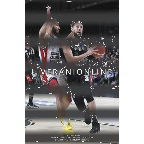 Marco Belinelli (Segafredo Virtus Bologna) (R) thwarted by Shavon Shields (Armani Exchange Milano) - Virtus Segafredo Bologna vs AX Armani Exchange Milano - Campionato Basket Serie A Play off Gara 1 scudetto 08.06.2022 ©Michele Nucci/LMedia /AGENZIA ALDO LIVERANI SAS