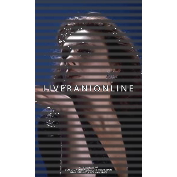 RETROSPETTIVA MARIA ROSARIA OMAGGIO ATTRICE NELLA FOTO NELL\'ANNO 1983 AG ALDO LIVERANI SAS