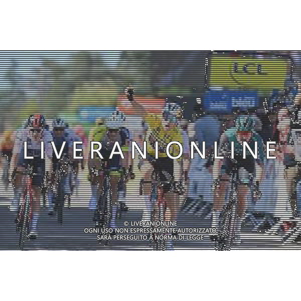 09-06-2022 Criterium Du Dauphine Libere; Tappa 05 Thizy Les Bourgs - Chaintre; 2022, Jumbo - Visma; Van Aert, Wout; Chaintre; ©SIROTTI/AGENZIA ALDO LIVERANI SAS