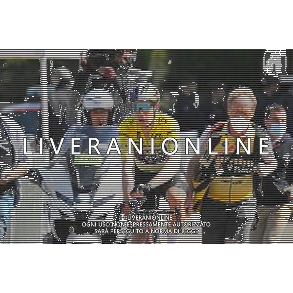 09-06-2022 Criterium Du Dauphine Libere; Tappa 05 Thizy Les Bourgs - Chaintre; 2022, Jumbo - Visma; Van Aert, Wout; Chaintre; ©SIROTTI/AGENZIA ALDO LIVERANI SAS