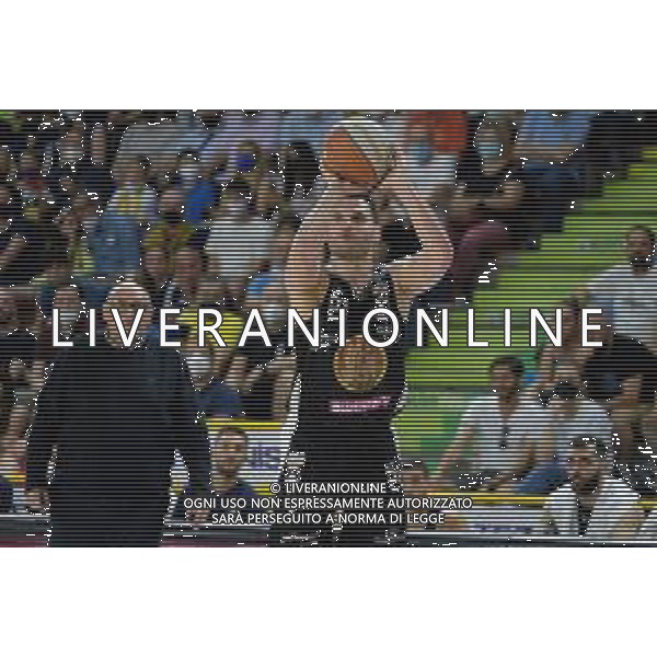 Roberto Tommasini/LMedia - Playoff finals - 3rd match - Tezenis Verona VS APU Udine - Italian Basketball Serie A2 Men Championship 2021/2022 June 10 2022 - AGSM Forum Verona, Italy Playoff finals - 3rd match - Tezenis Verona VS APU Udine Photo showing: Marco Giuri - APU Old Wild West Udine @Roberto Tommasini/LiveMedia /AGENZIA ALDO LIVERANI SAS