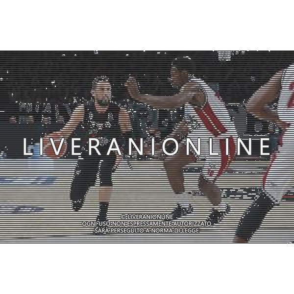 Marco Belinelli (Segafredo Virtus Bologna) (L) thwarted by Paul Stephan Biligha (Armani Exchange Milano) - Virtus Segafredo Bologna vs AX Armani Exchange Milano - Campionato Basket Serie A Play off Gara 2 scudetto 10.06.2022 ©Michele Nucci/LMedia/AGENZIA ALDO LIVERANI SAS