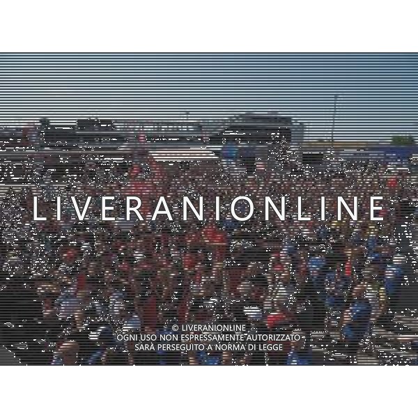 MISANO - Campionato Mondiale Superbike 12/06/2022 - nella foto: la folla sotto il podio ©Claudio Zamagni/Agenzi Aldo Liverani s.a.s.