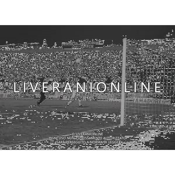 12-12-1990 BERGAMO RITORNO OTTAVI DI FINALE DI COPPA UEFA ATALANTA -COLONIA 1-0 NELLA FOTO goal eligio nicolini AG ALDO LIVERANI SAS