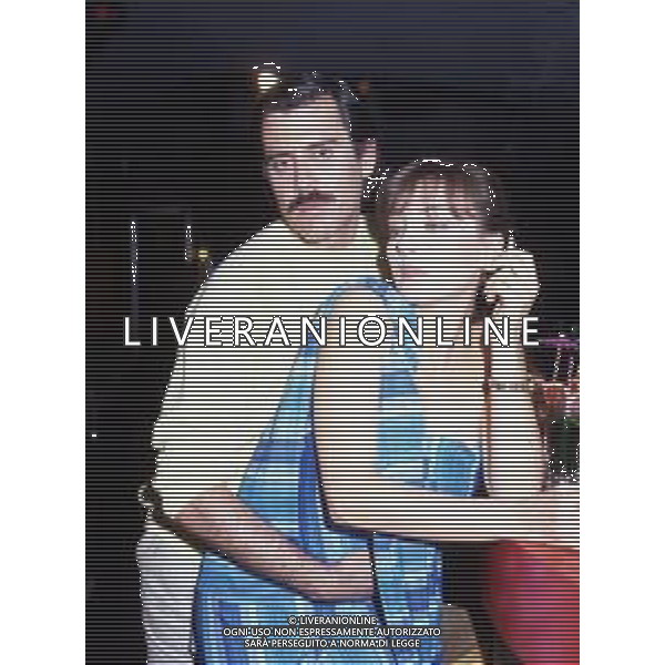 RETROSPETTIVA MARIA ROSARIA OMAGGIO ATTRICE NELLA FOTO CON TEO TEOCOLI NELLA TRASMISSIONE TELEVISIVA “TUTTO COMPRESO“ NELL\'ANNO 1981 AG ALDO LIVERANI SAS