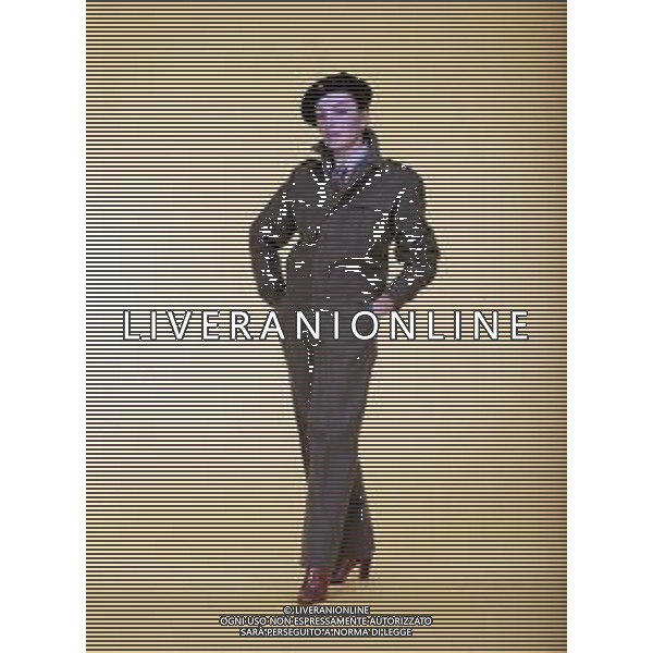 RETROSPETTIVA MARIA ROSARIA OMAGGIO ATTRICE NELLA FOTO NELL\'ANNO 1981 AG ALDO LIVERANI SAS