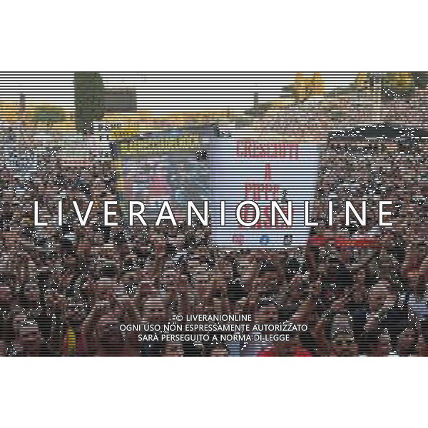 Ag. Aldo Liverani s.a.s./Massimo Landucci Roma 11/06/2022 Concerto Vasco Live Roma 2022 - Vasco Rossi in Concerto al Circo Massimo a Roma 11/06/2022 Nella foto i suoi Fans e il pubblico con gli striscioni ©Landucci Massimo/AGENZIA ALDO LIVERANI SAS
