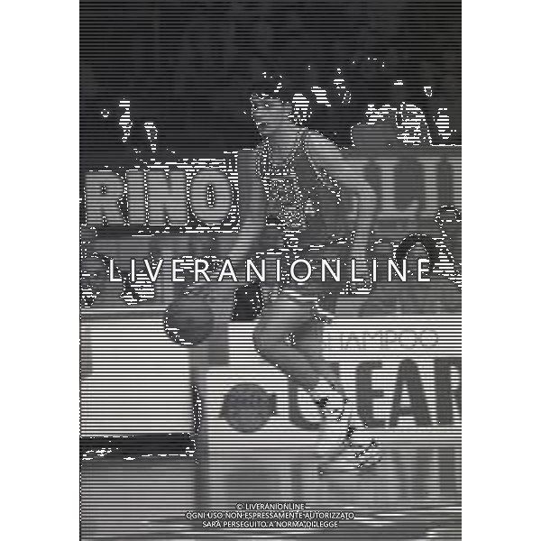 1993-1994 CANTU\' CAMPIONATO DI BASKET SERIE A 1 CLEAR CANTU\'-STEFANEL MILANO NELLA FOTO DEJAN BODIROGA AG ALDO LIVERANI SAS