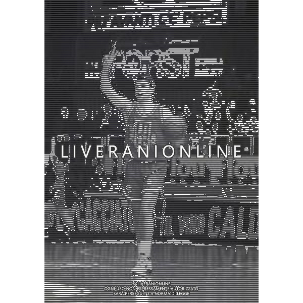 1993-1994 CANTU\' CAMPIONATO DI BASKET SERIE A 1 CLEAR CANTU\'-STEFANEL MILANO NELLA FOTO FERNANDO GENTILE AG ALDO LIVERANI SAS