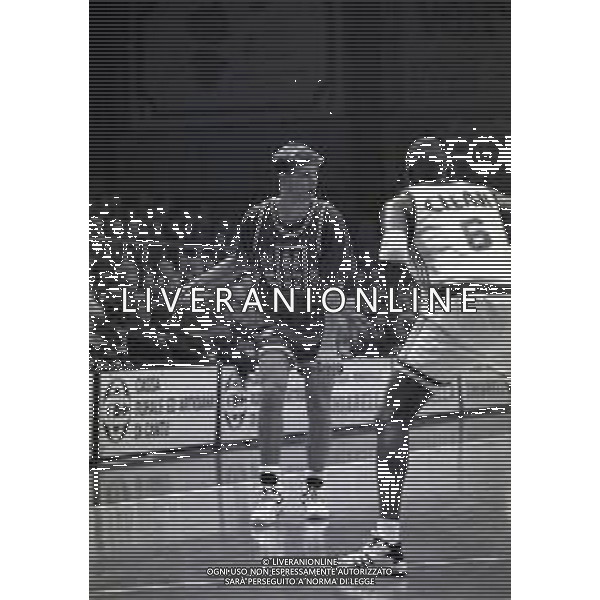 1993-1994 CANTU\' CAMPIONATO DI BASKET SERIE A 1 CLEAR CANTU\'-STEFANEL MILANO NELLA FOTO DE POL ALESSANDRO AG ALDO LIVERANI SAS