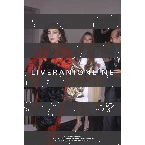 RETROSPETTIVA MARIA ROSARIA OMAGGIO ATTRICE NELLA FOTO CON L\'ASTROLOGA SIRIO NELL\'ANNO 1990 AG ALDO LIVERANI SAS