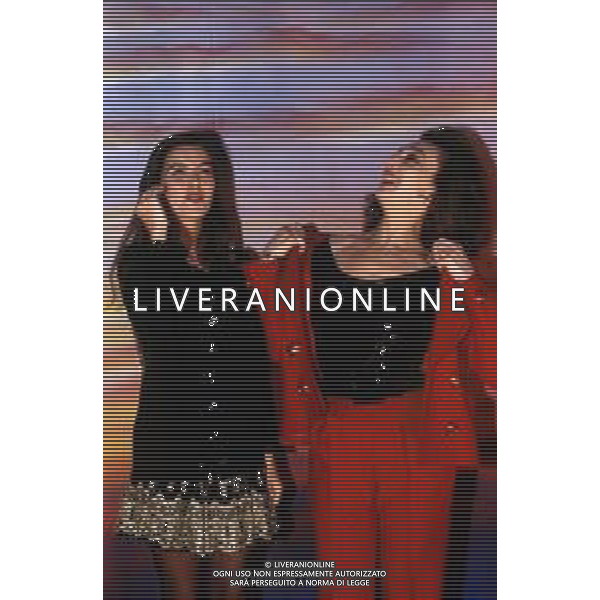 RETROSPETTIVA MARIA ROSARIA OMAGGIO ATTRICE NELLA FOTO CON VANESSA GRAVINA AG ALDO LIVERANI SAS