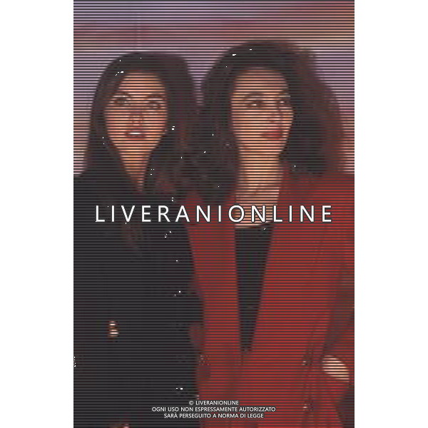 RETROSPETTIVA MARIA ROSARIA OMAGGIO ATTRICE NELLA FOTO CON VANESSA GRAVINA AG ALDO LIVERANI SAS