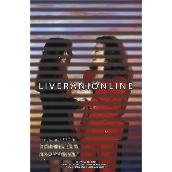 RETROSPETTIVA MARIA ROSARIA OMAGGIO ATTRICE NELLA FOTO CON VANESSA GRAVINA AG ALDO LIVERANI SAS