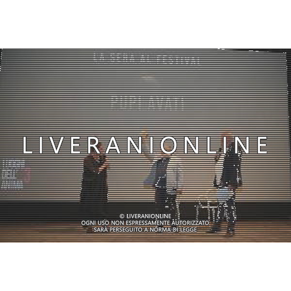SANTARCANGELO DI ROMAGNA - LUOGHI DELL\'ANIMA ITALIAN FILM FEST terza edizione 17/06/2022 - nella foto: sindaca alice parma consegna il premio a pupi avati ©Claudio Zamagni/Agenzia Aldo Liverani s.a.s. /AGENZIA ALDO LIVERANI SAS