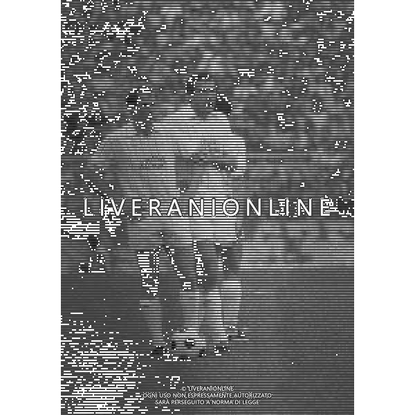 03-06-1984 CREMONA CAMPIONATO DI CALCIO SERIE B CREMONESE-PALERMO 3-3 NELLA FOTO FULVIO BONOMI E WALTER VIGANO\' AG ALDO LIVERANI SAS