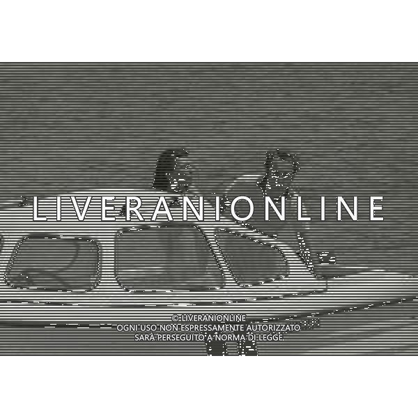 RETROSPETTIVA NIKI LAUDA PILOTA F1 NELLA FOTO NIKI LAUDA NELL\'ANNO 1975 IN SARDEGNA AG ALDO LIVERANI SAS 