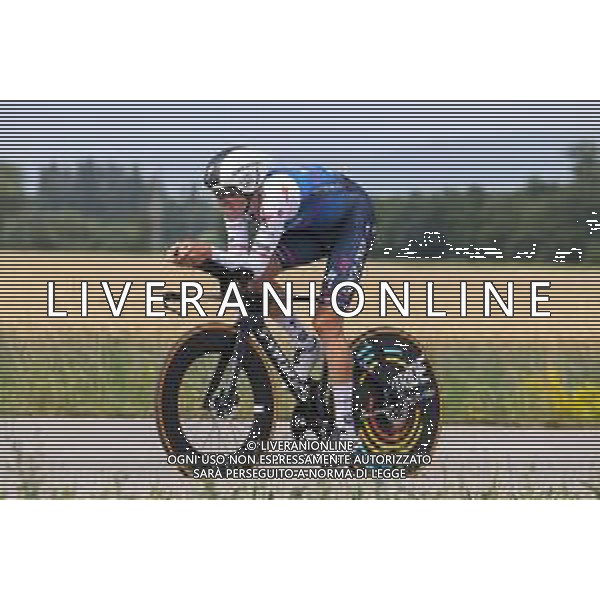 Luca Tedeschi/LMedia - Italian Time Trial Championship (Men-Women-U23) - Street Cycling June 22 2022 - S. Giovanni Natisone S. Giovanni Natisone, Italy Italian Time Trial Championship (Men-Women-U23) Photo showing: Mattia CATTANEO QUICK-STEP ALPHA VYNIL TEAM @Luca Tedeschi/LiveMedia /AGENZIA ALDO LIVERANI SAS