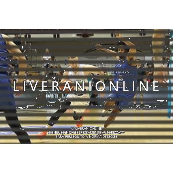Foto Paola Garbuio/Ag:Aldo Liverani 25-06-22 Trieste Italbasket 2022 amichevole Italia vs Slovenia nella foto: Hrovat Gregor,Woldetensae Tomas - /AGENZIA ALDO LIVERANI SAS