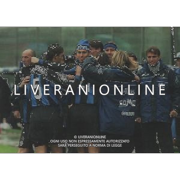24-10-1999 BERGAMO CAMPIONATO DI CALCIO SERIE B ATALANTA-PISTOIESE 3-1 NELLA FOTO ESULTANZA GIOCATORI ATALANTA DOPO GOAL AG ALDO LIVERANI SAS 