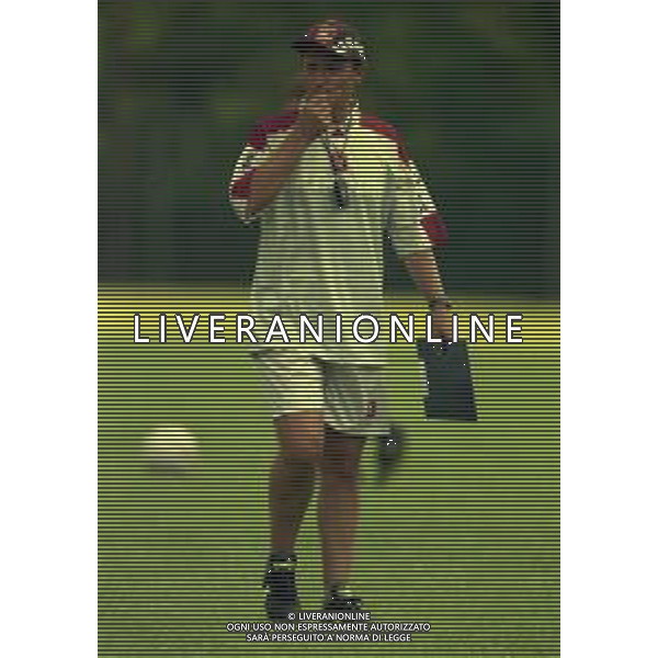 13-07-1999 TENNA ALLENAMENTO PRE CAMPIONATO SALERNITANA CALCIO NELLA FOTO DELIO ROSSI ALLENATORE SALERNITANA CALCIO AG ALDO LIVERANI SAS