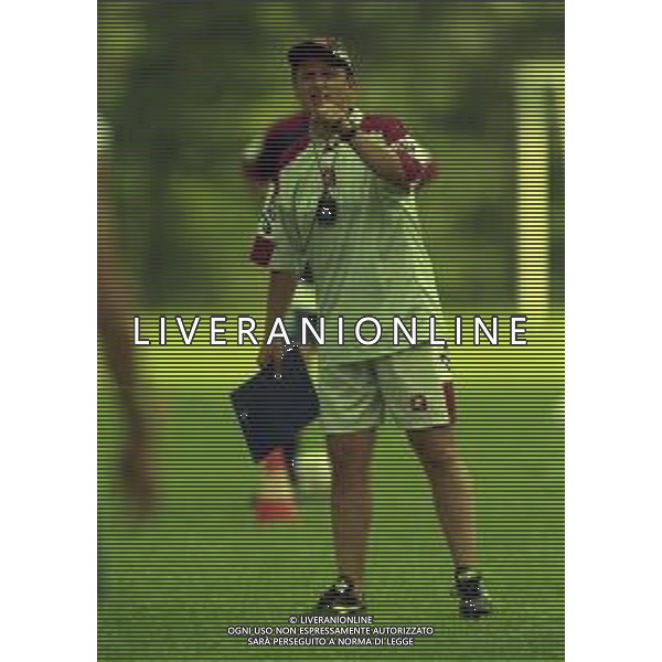 13-07-1999 TENNA ALLENAMENTO PRE CAMPIONATO SALERNITANA CALCIO NELLA FOTO DELIO ROSSI ALLENATORE SALERNITANA CALCIO AG ALDO LIVERANI SAS
