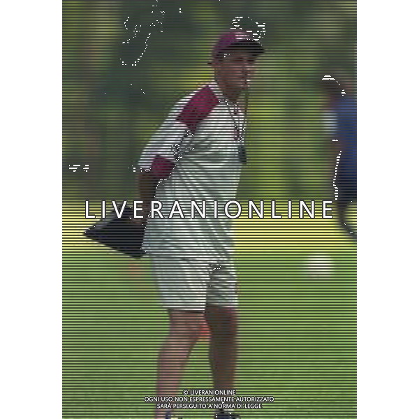 13-07-1999 TENNA ALLENAMENTO PRE CAMPIONATO SALERNITANA CALCIO NELLA FOTO DELIO ROSSI ALLENATORE SALERNITANA CALCIO AG ALDO LIVERANI SAS