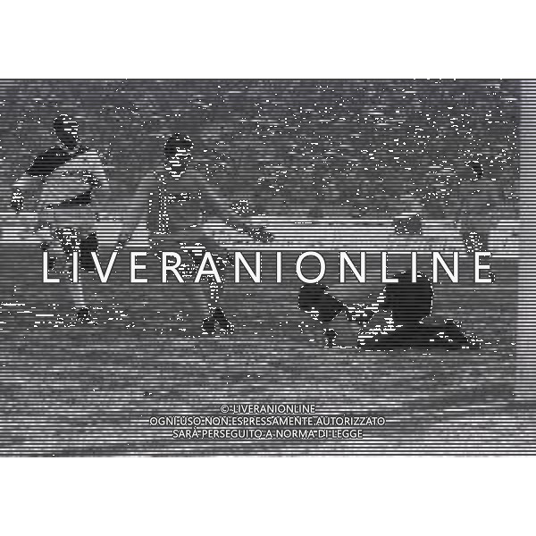 09-02-1986 UDINE CAMPIONATO DI CALCIO SERIE A UDINESE-AVELLINO 3-1 NELLA FOTO AZIONE DI GIOCO AG ALDO LIVERANI SAS