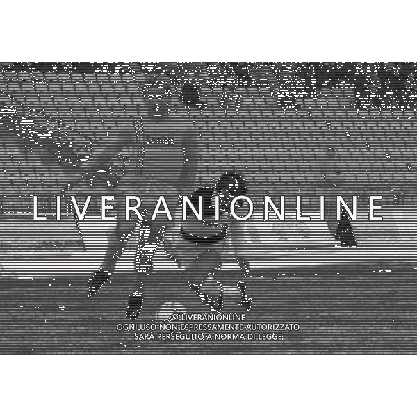 09-02-1986 UDINE CAMPIONATO DI CALCIO SERIE A UDINESE-AVELLINO 3-1 NELLA FOTO PAOLO BENEDETTI E PAOLO DAL FIUME AG ALDO LIVERANI SAS