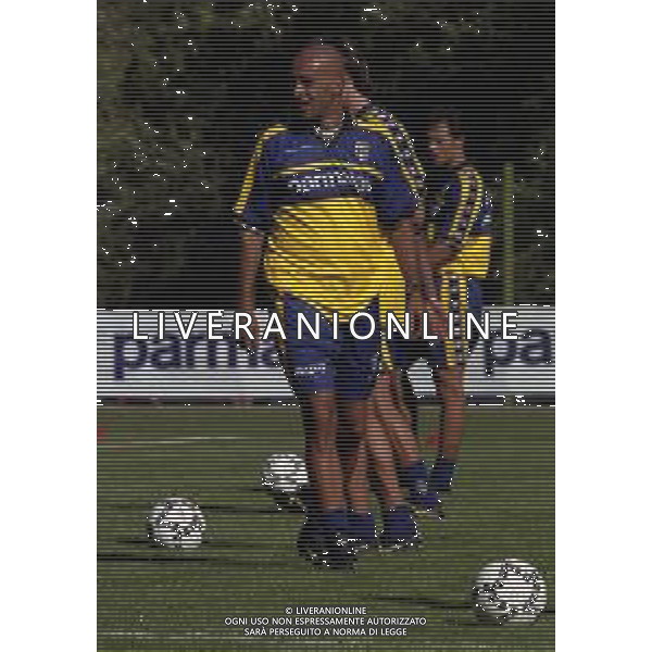 17-07-2000 VALLE D\'AOSTA MORGEX ALLENAMENTO PRE CAMPIONATO PARMA CALCIO NELLA FOTO STEFANO TORRISI AG ALDO LIVERANI SAS