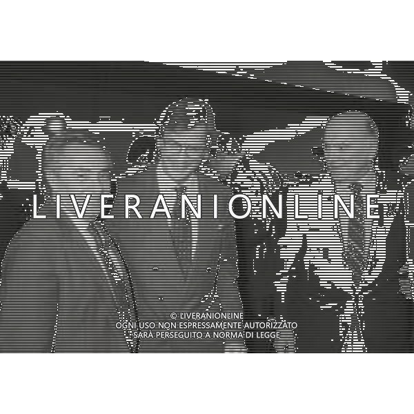 1993 MILANO PRESENTAZIONE DEL 76 GIRO D\'ITALIA DI CICLISMO NELLA FOTO CANDIDO CANNAVO\' CON MASSIMO DE LUCA E FIORENZO MAGNI AG ALDO LIVERANI SAS