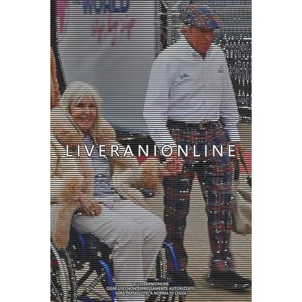 Jackie Stewart (GBR) with his wife Helen Stewart (GBR). 02.07.2022. Formula 1 World Championship, Rd 10, British Grand Prix, Silverstone, England, Qualifying Day. - www.xpbimages.com, EMail: requests@xpbimages.com © Copyright: Batchelor / XPB Images/AGENZIA ALDO LIVERANI SAS - ITALY ONLY EDITORIAL USE ONLY